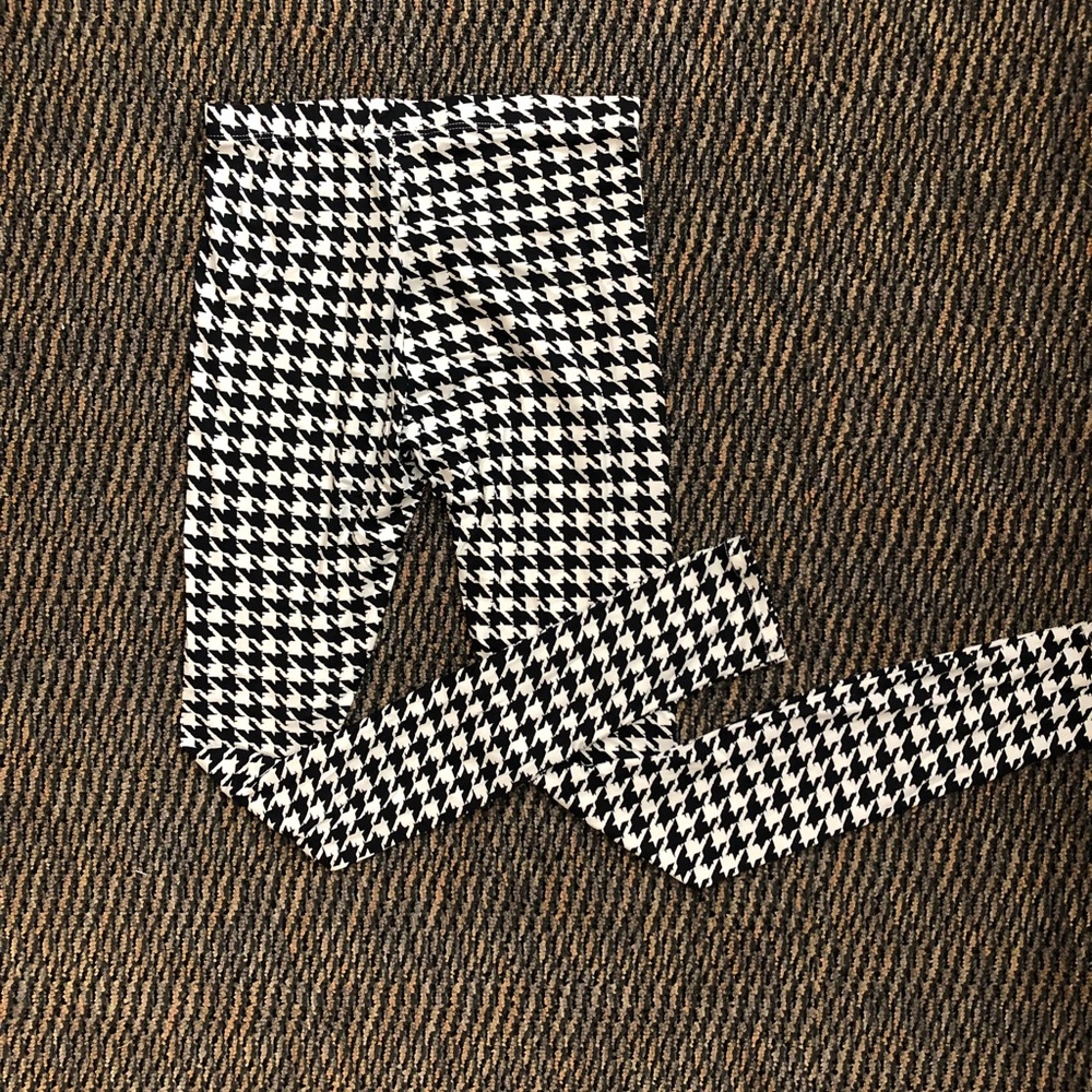 FASHION NOVA leggings